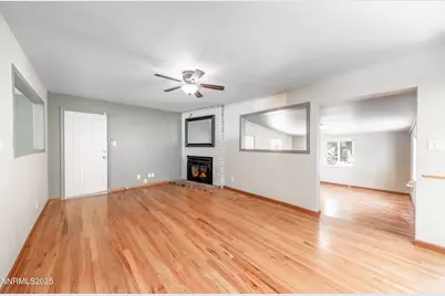 630 Sapphire Cricle, Reno, NV 89509 - Photo 6