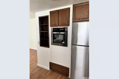 441 Florence Avenue, Tonopah, NV 89049 - Photo 2