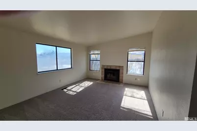 784 Hornet Drive, Gardnerville, NV 89460 - Photo 2
