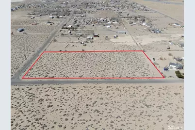 8040 Rancho, Stagecoach, NV 89429 - Photo 10