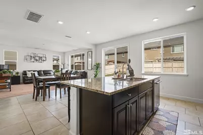 9726 Pachuca Drive, Reno, NV 89521 - Photo 4