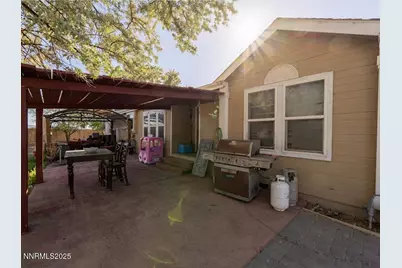 872 Branstetter Avenue, Dayton, NV 89403 - Photo 24