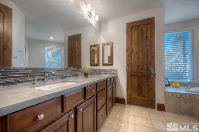 6090 Lake Geneva Drive, Reno, NV 89511 - Photo 30