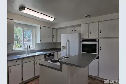 311 S Main Street, Yerington, NV 89447 - Photo 10