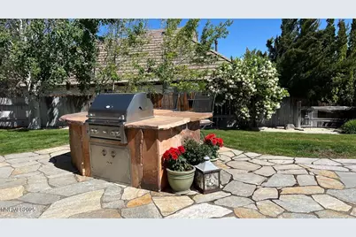 3463 White Mountain Court, Reno, NV 89511 - Photo 6