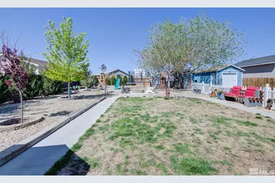 3215 Spring Circle, Silver Springs, NV 89429 - Photo 28