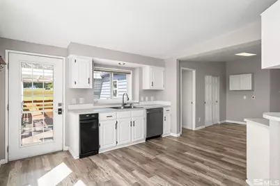320 Mottsville, Gardnerville, NV 89460 - Photo 16