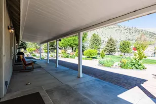 391 Angelina Cir, Wellington, NV 89444 - Photo 32