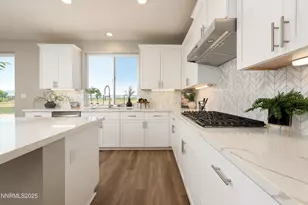 620 Sage Grouse Lp, Gardnerville, NV 89460 - Photo 10