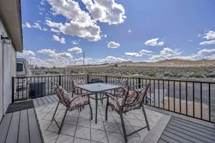 5405 White Oak Dr, Silver Springs, NV 89429 - Photo 12