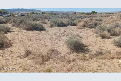 2655 E 9th Street, Silver Springs, NV 89429 - Photo 2