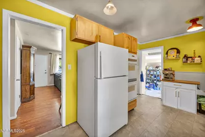 218 Albany Avenue, Carson City, NV 89703 - Photo 16