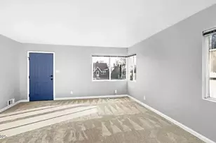 1001 Lander St, Reno, NV 89509 - Photo 12