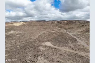 1125 Ruby Avenue, Silver Springs, NV 89429 - Photo 16