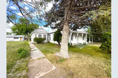 831 N 1st Street, Battle Mountain, NV 89820 - Photo 2