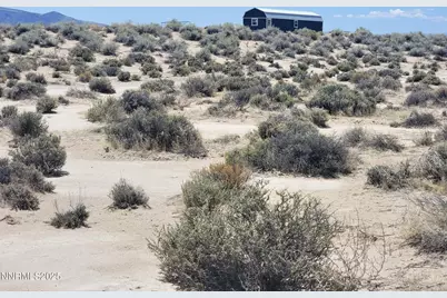 5590 E 3rd St, Silver Springs, NV 89429 - Photo 6