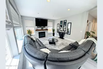 6726 Runnymede Drive, Sparks, NV 89436 - Photo 14