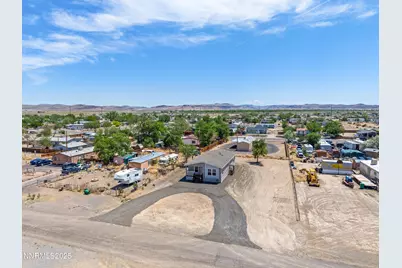 2550 Pueblo Street, Silver Springs, NV 89429 - Photo 4