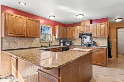 10705 Silver Spur Drive, Reno, NV 89508 - Photo 12