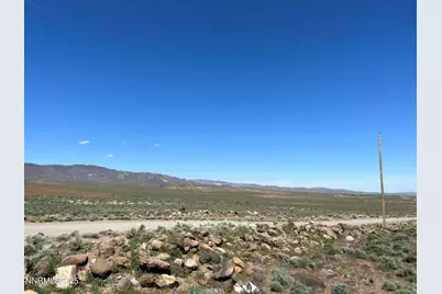 13595 Seneca Road, Stagecoach, NV 89429 - Photo 6