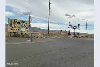 13595 Seneca Road, Stagecoach, NV 89429 - Photo 8