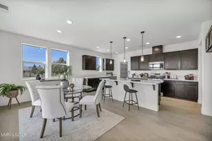 8601 Crandell Dr, Reno, NV 89506 - Photo 24