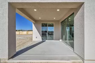 8601 Crandell Dr, Reno, NV 89506 - Photo 8