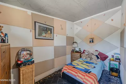 530 E 2nd Avenue, Sun Valley, NV 89433 - Photo 24