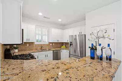 11020 Colton Drive, Reno, NV 89521 - Photo 8