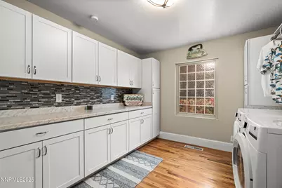 2195 W Plumb Lane, Reno, NV 89509 - Photo 18