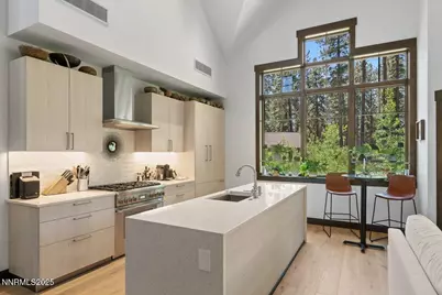 33 Beach Club Drive #506, Stateline, NV 89449 - Photo 2