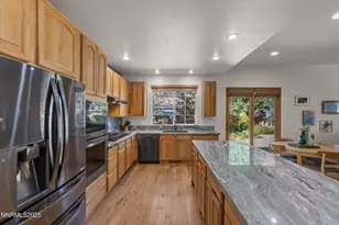 6831 Island Queen Ct, Sparks, NV 89436 - Photo 12