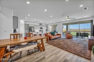 1250 Hubble Ln, Carson City, NV 89705 - Photo 2