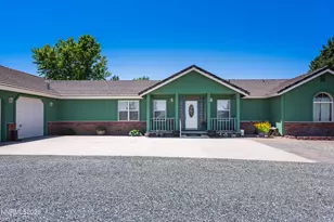 17 Grand View Ln, Smith Valley, NV 89444 - Photo 2