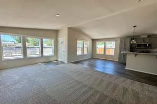 750 16th St, Lovelock, NV 89419 - Photo 8