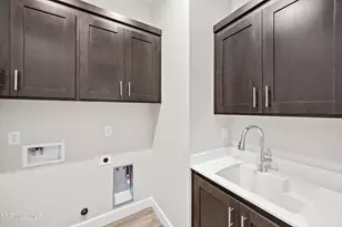 182 Commodore Dr, Reno, NV 89523 - Photo 26