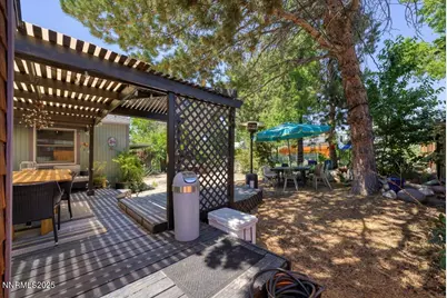 661 Thoma Street, Reno, NV 89502 - Photo 20