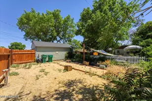 661 Thoma St, Reno, NV 89502 - Photo 32