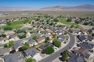 751 Divot Dr, Fernley, NV 89408 - Photo 4