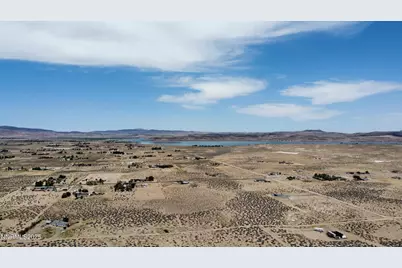 3290 E 7th Street, Silver Springs, NV 89429 - Photo 2