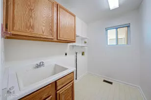 3069 Creekwood Dr, Reno, NV 89502 - Photo 30