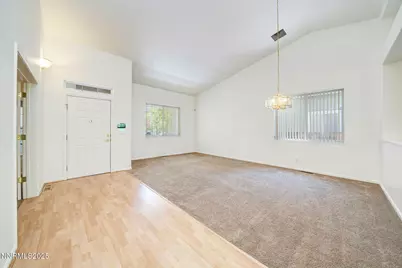 3069 Creekwood Drive, Reno, NV 89502 - Photo 8