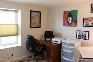 1069 Palmwood Dr, Sparks, NV 89434 - Photo 10