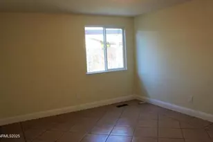 1218 Junction Dr, Sparks, NV 89434 - Photo 8