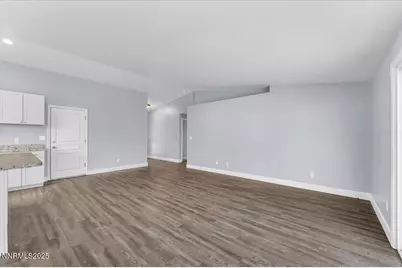 539 Rawe Peak Drive, Dayton, NV 89403 - Photo 10