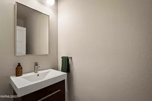 3375 Culpepper Dr, Sparks, NV 89434 - Photo 20