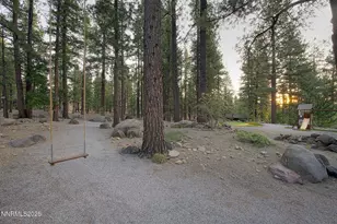 16555 Evergreen Hills Dr, Reno, NV 89511 - Photo 36