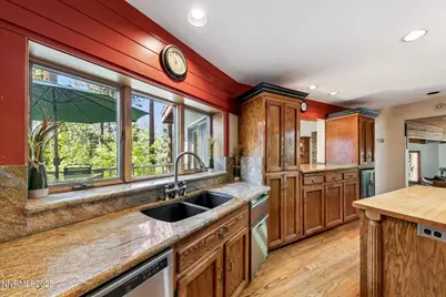 173 Hall Court, Stateline, NV 89449 - Photo 12