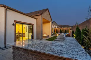 13545 Cobalt Sky St, Reno, NV 89521 - Photo 8