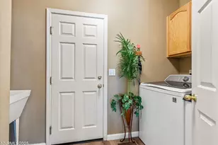 855 Sundance Ct, Carson City, NV 89701 - Photo 4